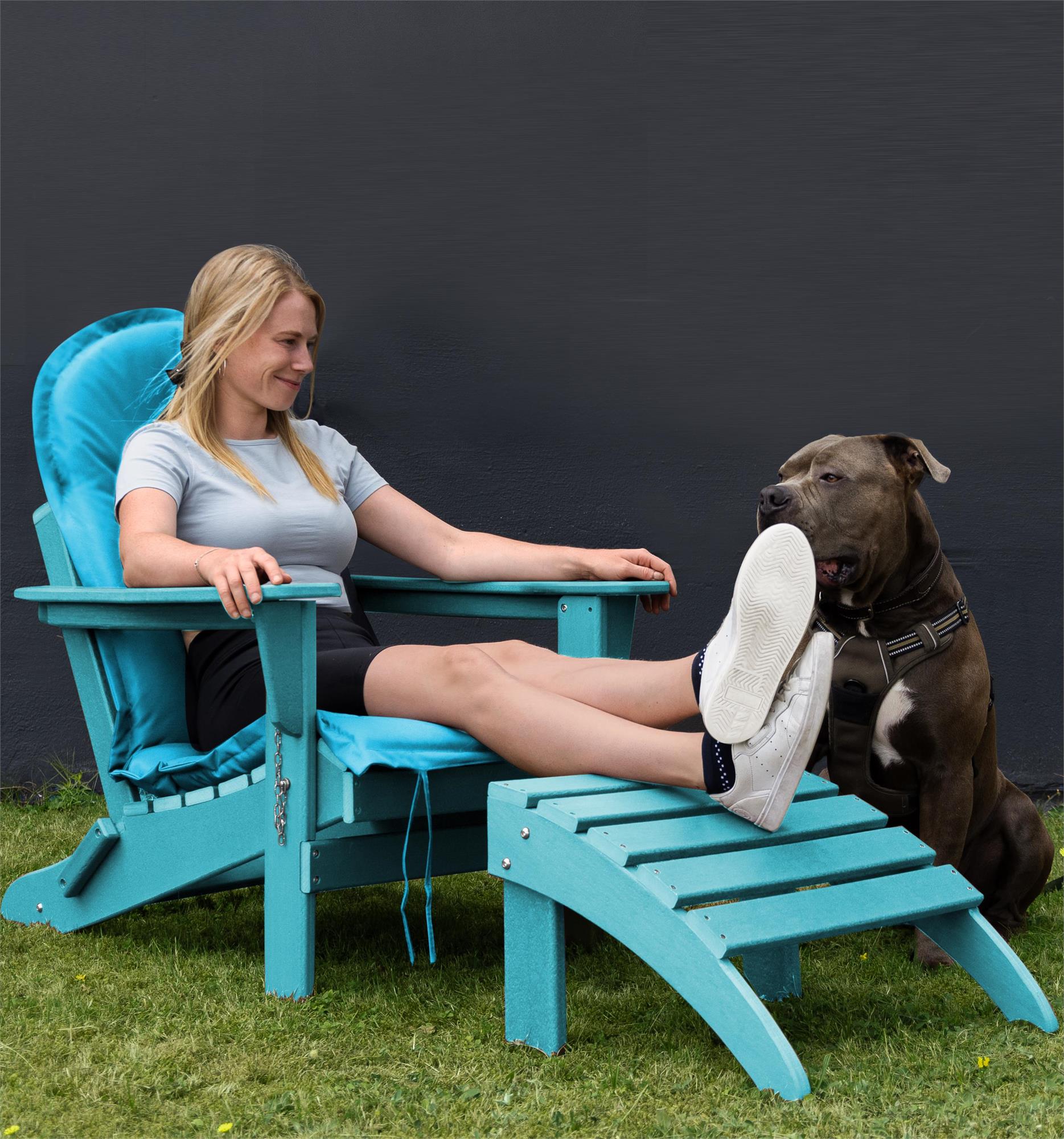 Adirondack Gartenstuhl mit Auflage Material aus 100% Einweg- & Shampoo Flaschen - Bild 36 von 37