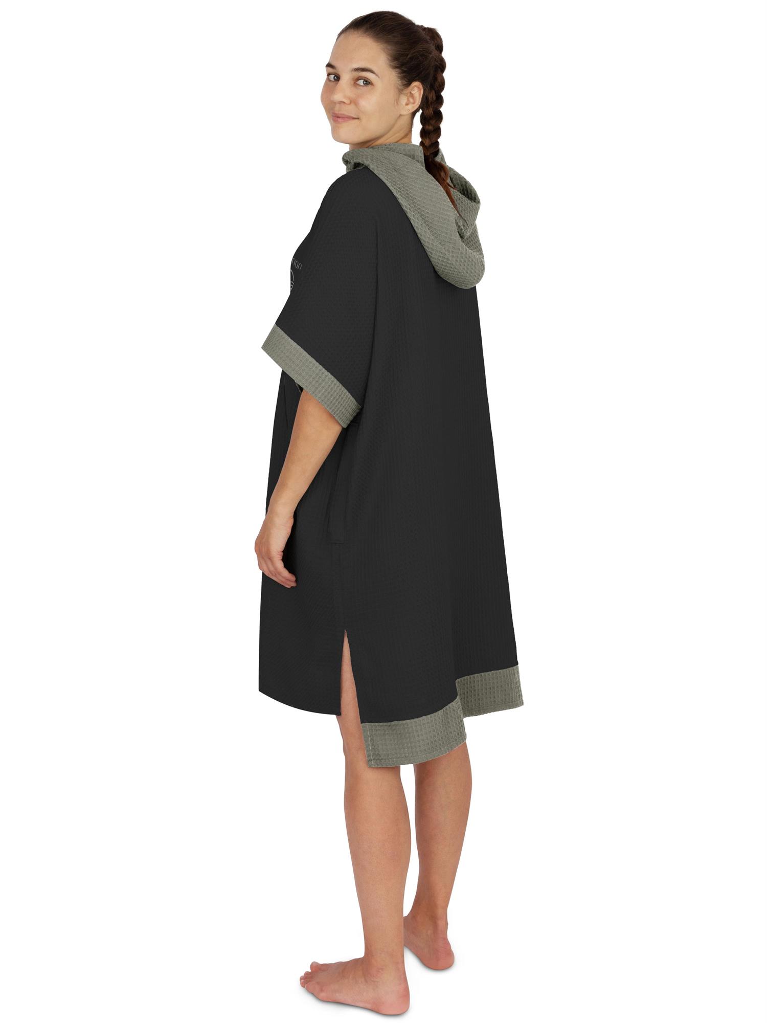 Badeponcho aus 100% Viskose | Bademantel mit Kapuze und Tasche und Umziehhilfe - Bild 7 von 29